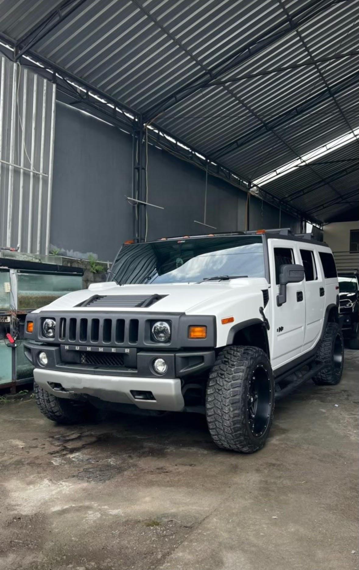 Hummer H2